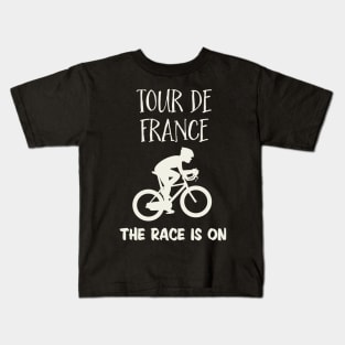 ✪ Tour de France ✪ The Race is ON Kids T-Shirt